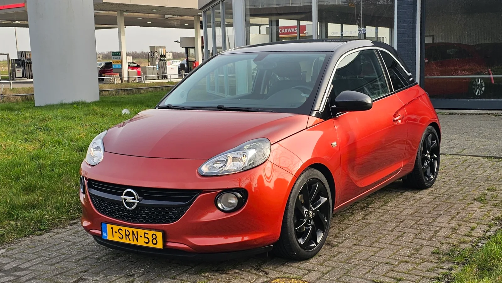Opel Adam (2013) — foto 1