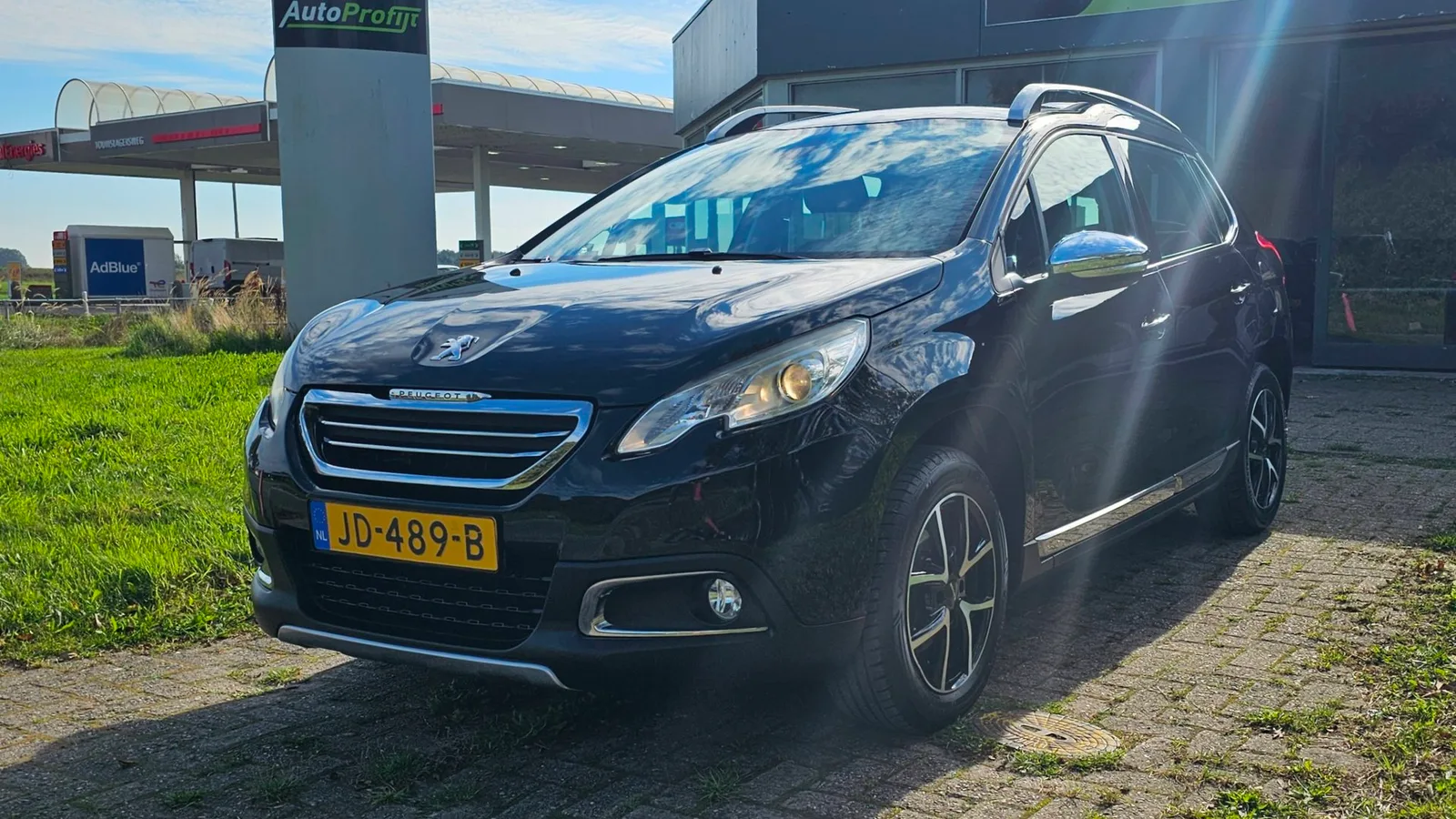 Peugeot 2008 (2016) — foto 1