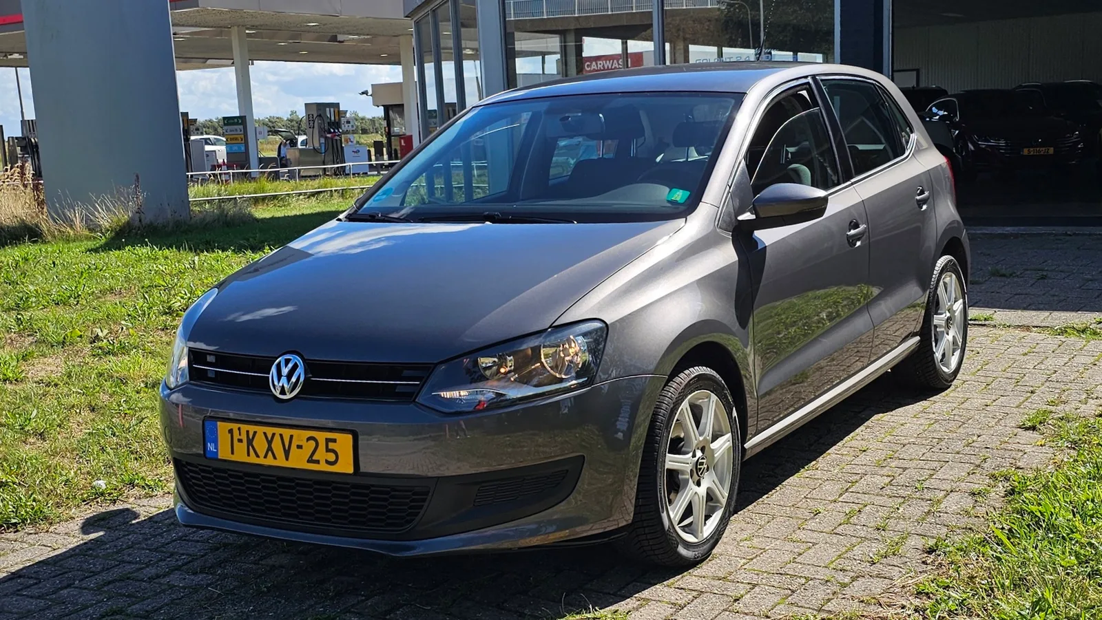 Volkswagen Polo (2013) — foto 1