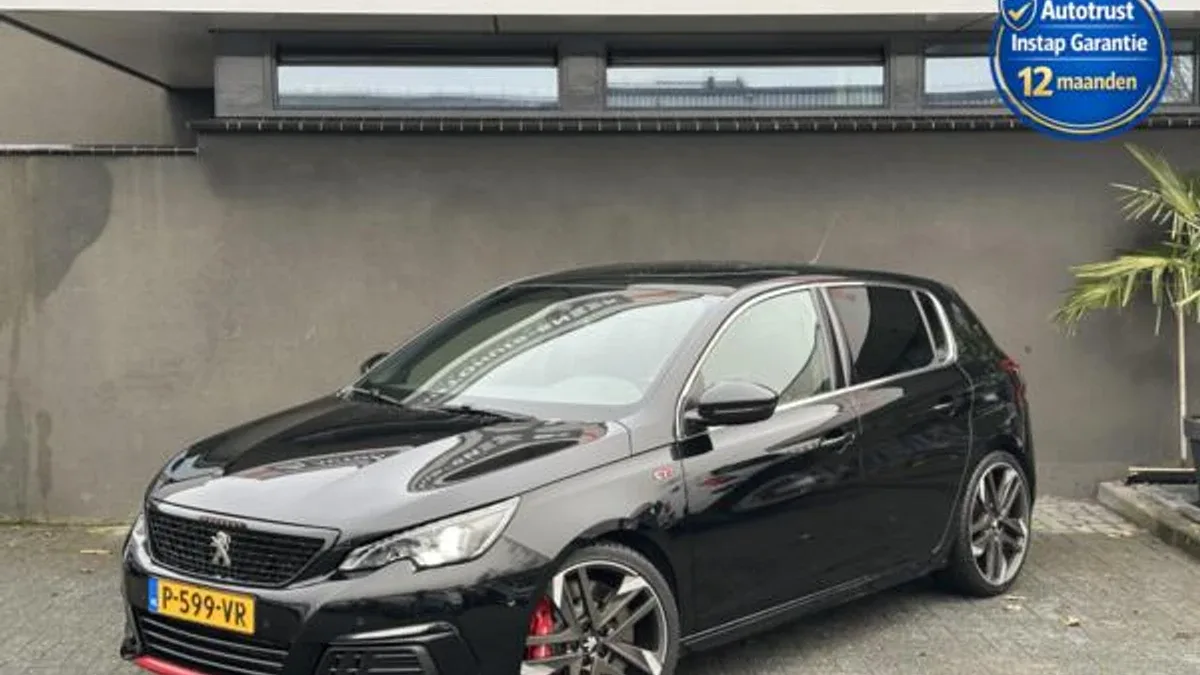 Peugeot 308 (2021) — foto 1