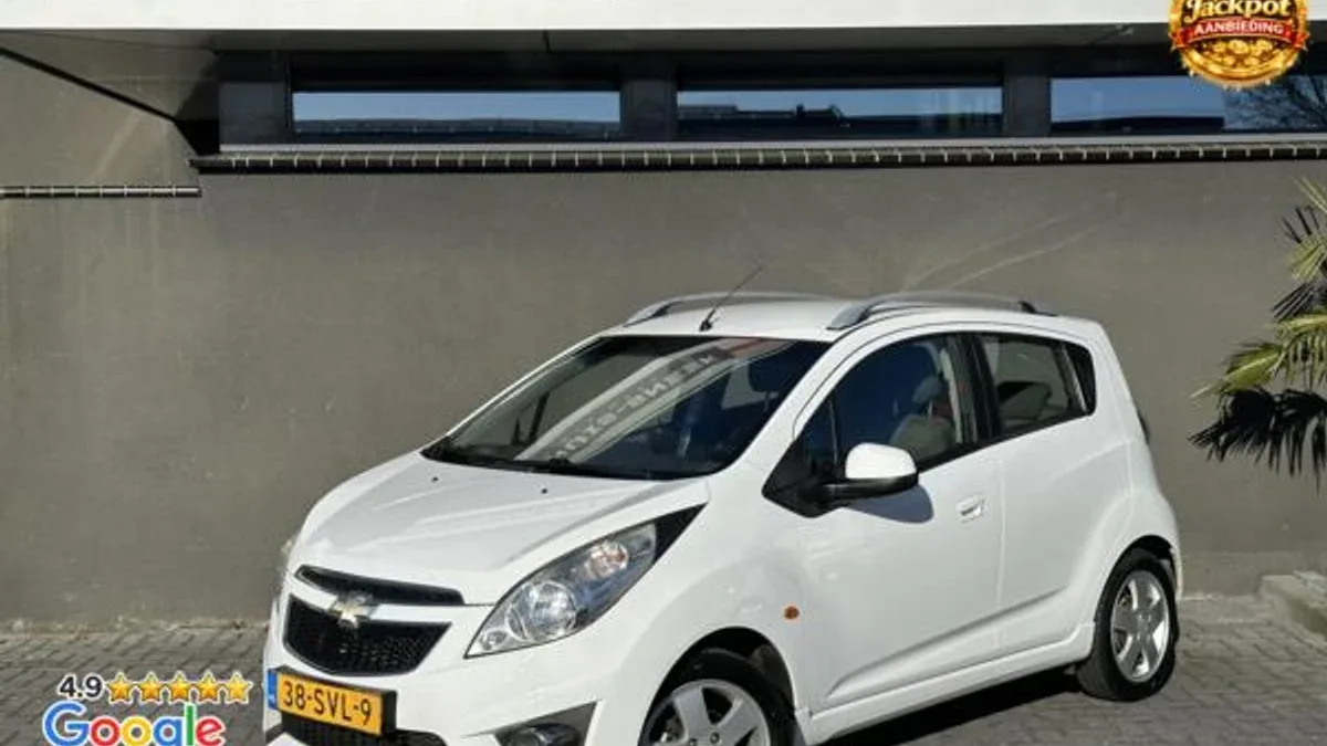 Chevrolet Spark (2011) — foto 1