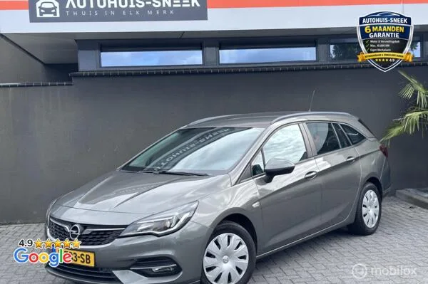 Opel Astra (2022) — foto 1