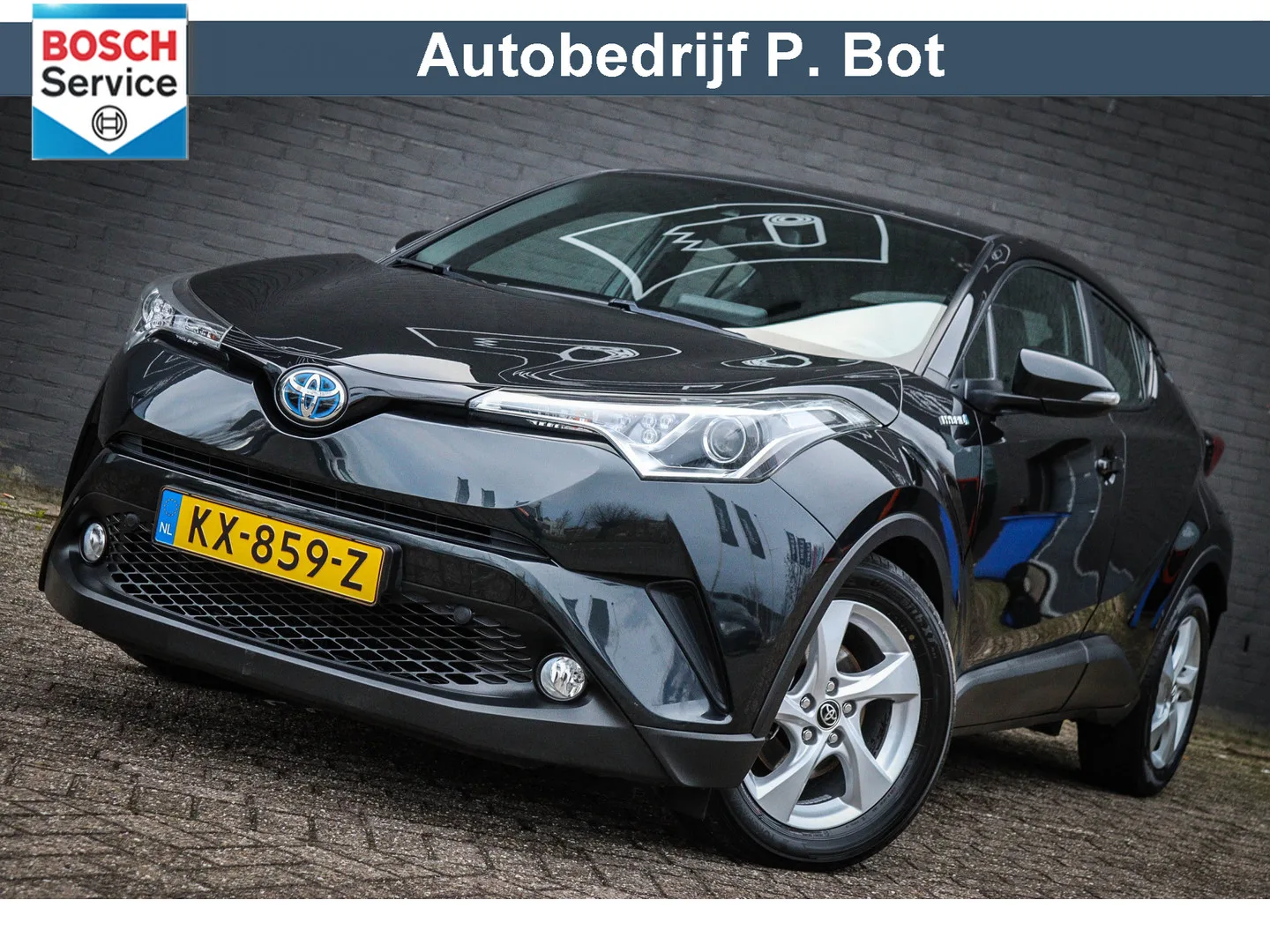 Toyota C-HR (2016) — foto 1