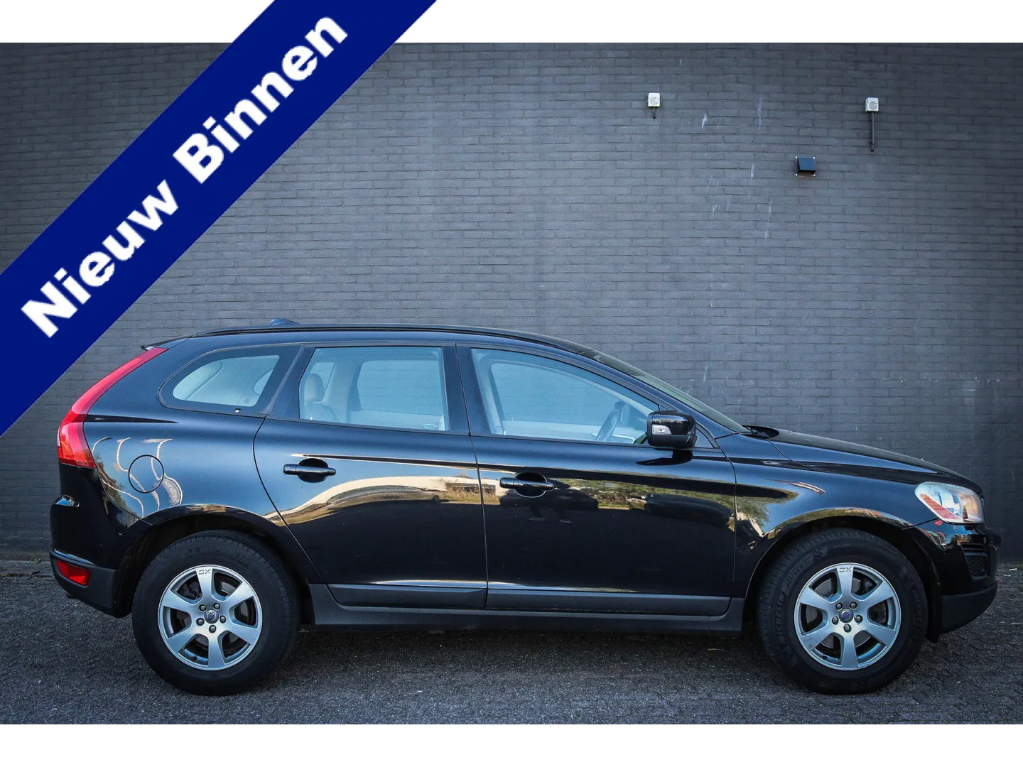 Volvo XC60 (2010) — foto 1