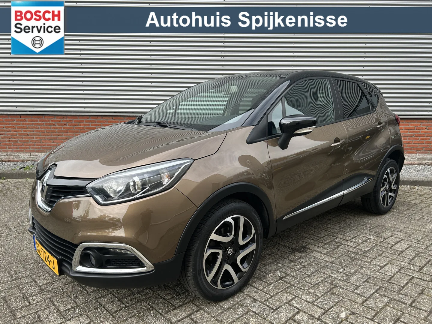 Renault Captur (2017) — foto 1