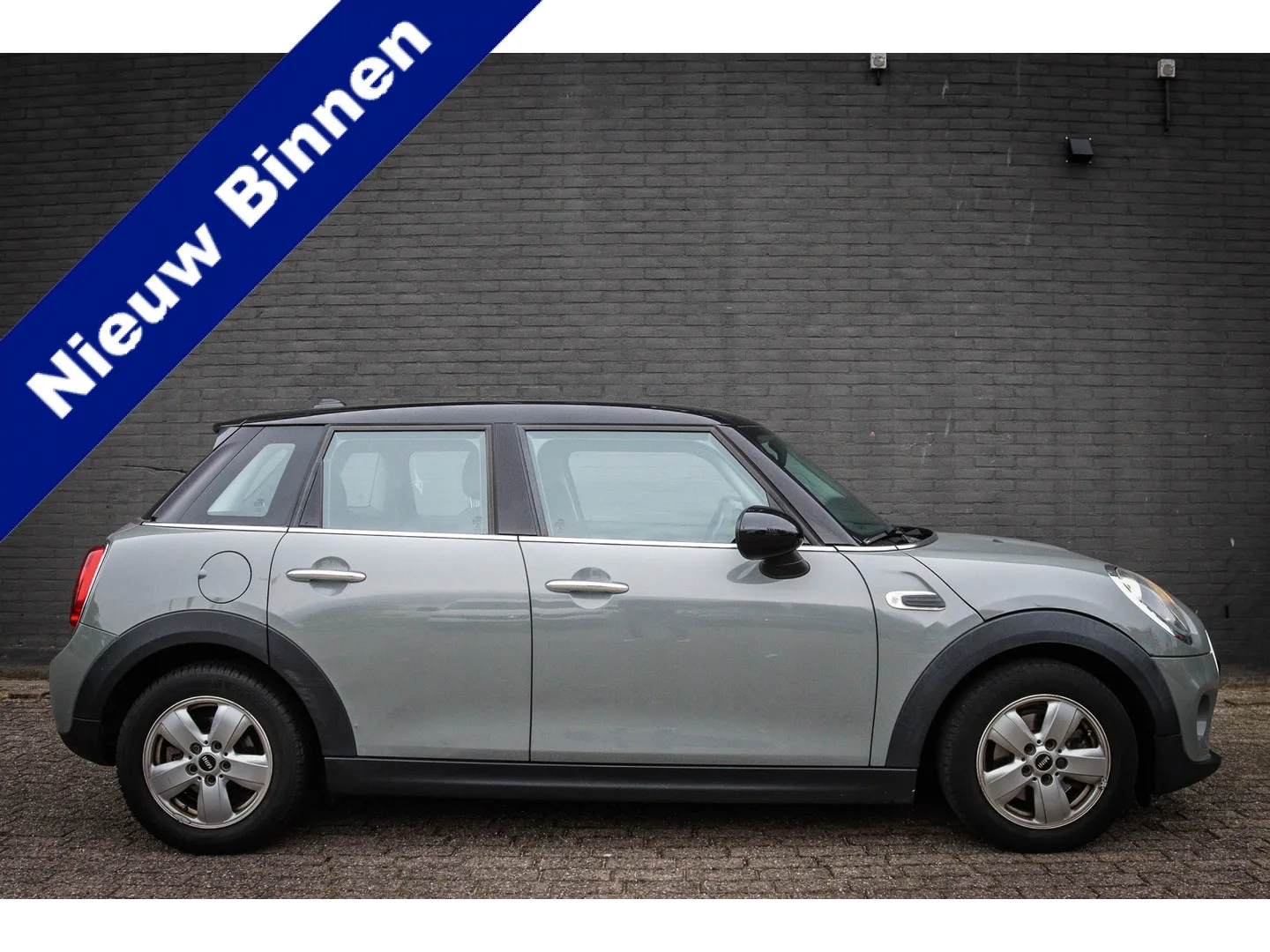 MINI 5-deurs (2018) — foto 1