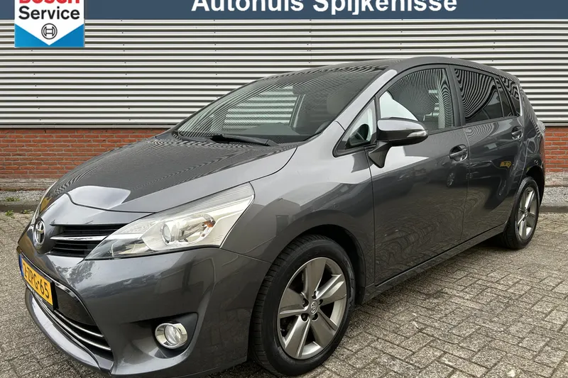 Toyota Verso (2015)