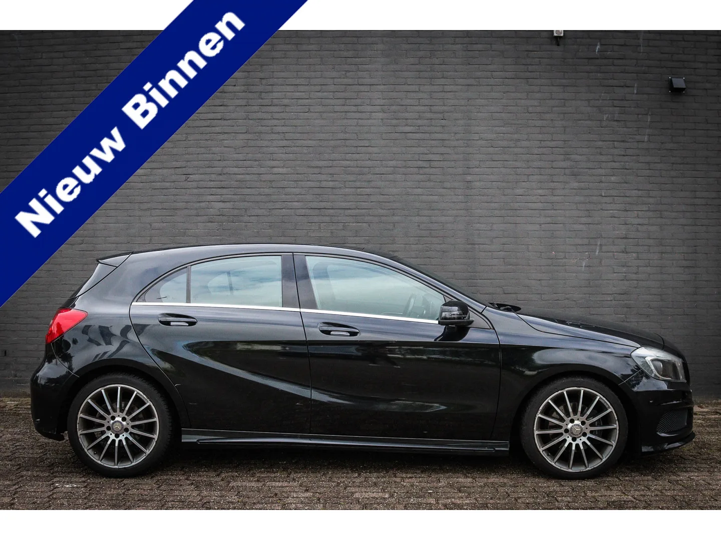 Mercedes-Benz A-Klasse (2015) — foto 1