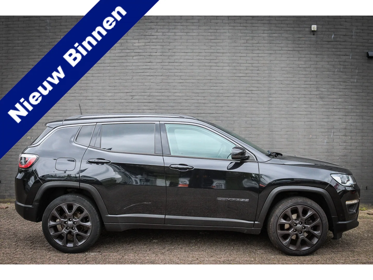 Jeep Compass (2021) — foto 1
