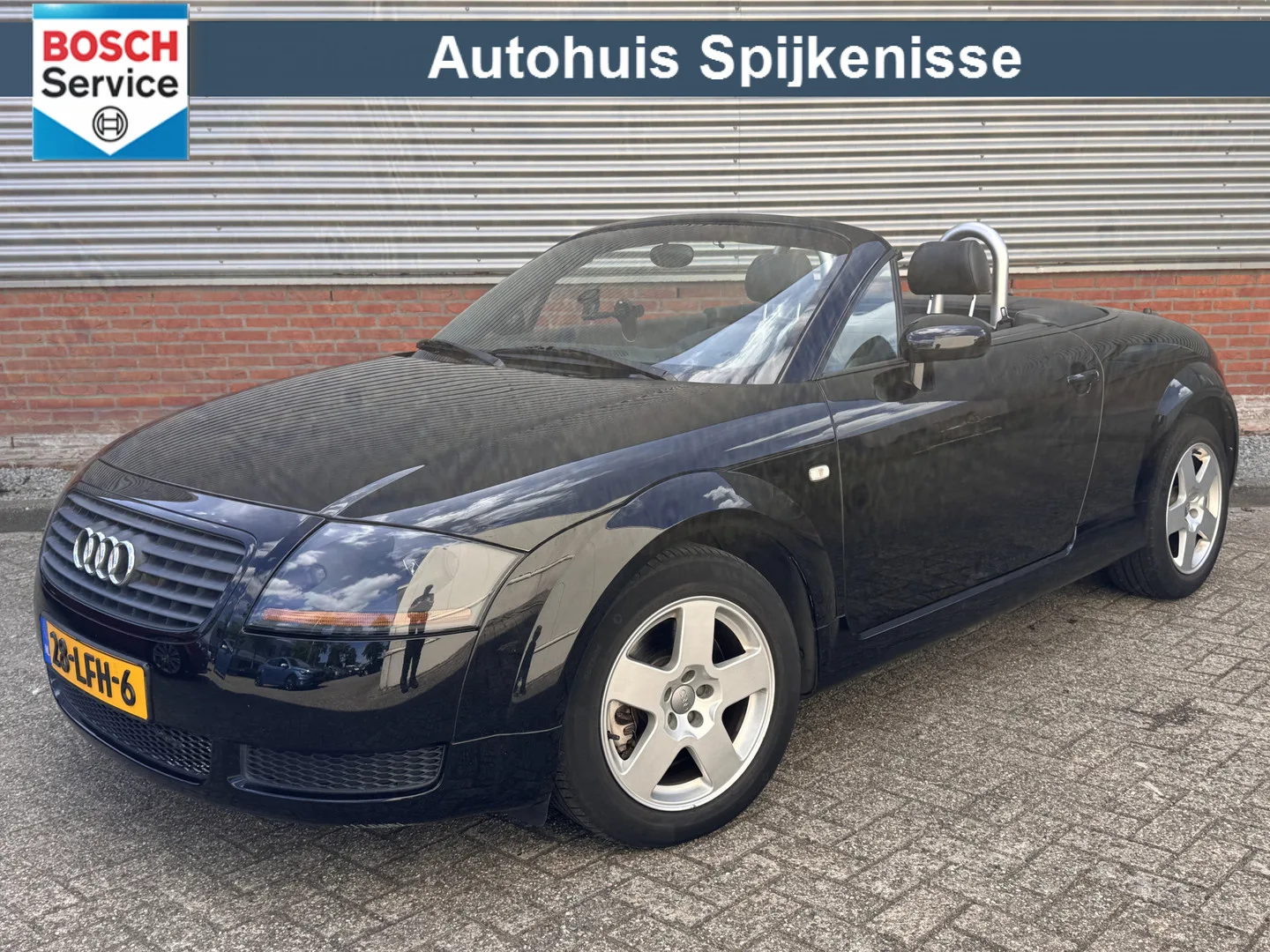 Audi TT (2002) — foto 1