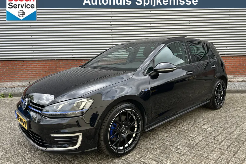 Volkswagen Golf (2015)