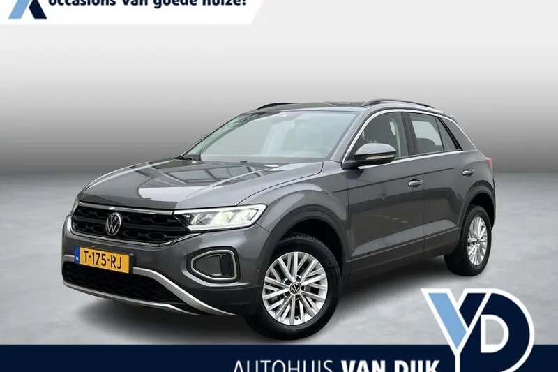 Volkswagen T-Roc (2023)
