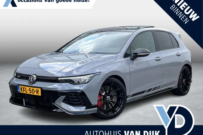 Volkswagen Golf (2024)