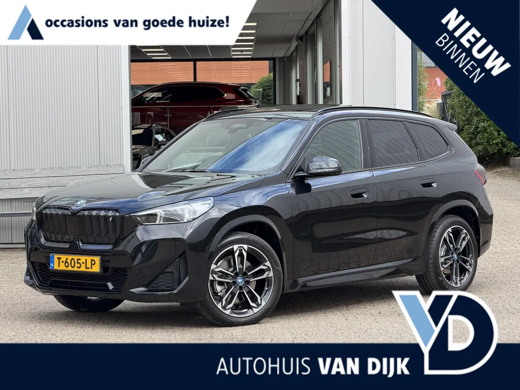 BMW iX1 (2022) — foto 1