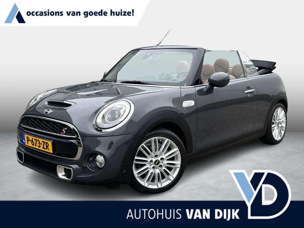 MINI Cabrio (2017) — foto 1