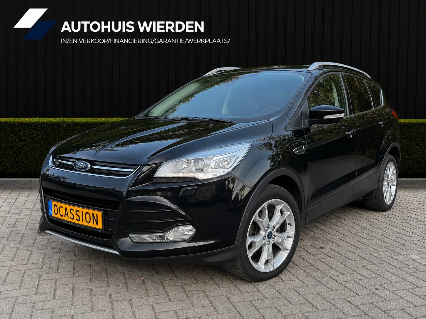 Ford Kuga (2014) — foto 1