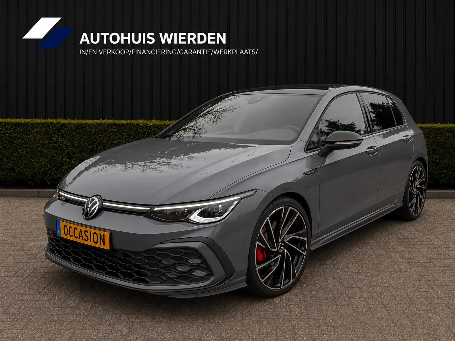 Volkswagen Golf (2023) — foto 1