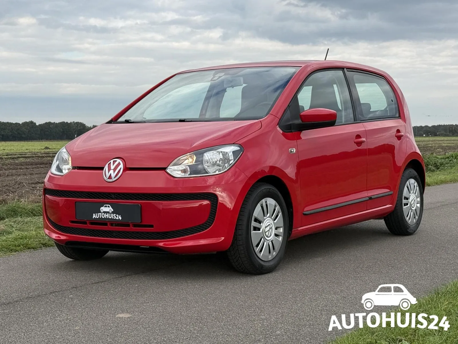 Volkswagen Up! (2016) — foto 1