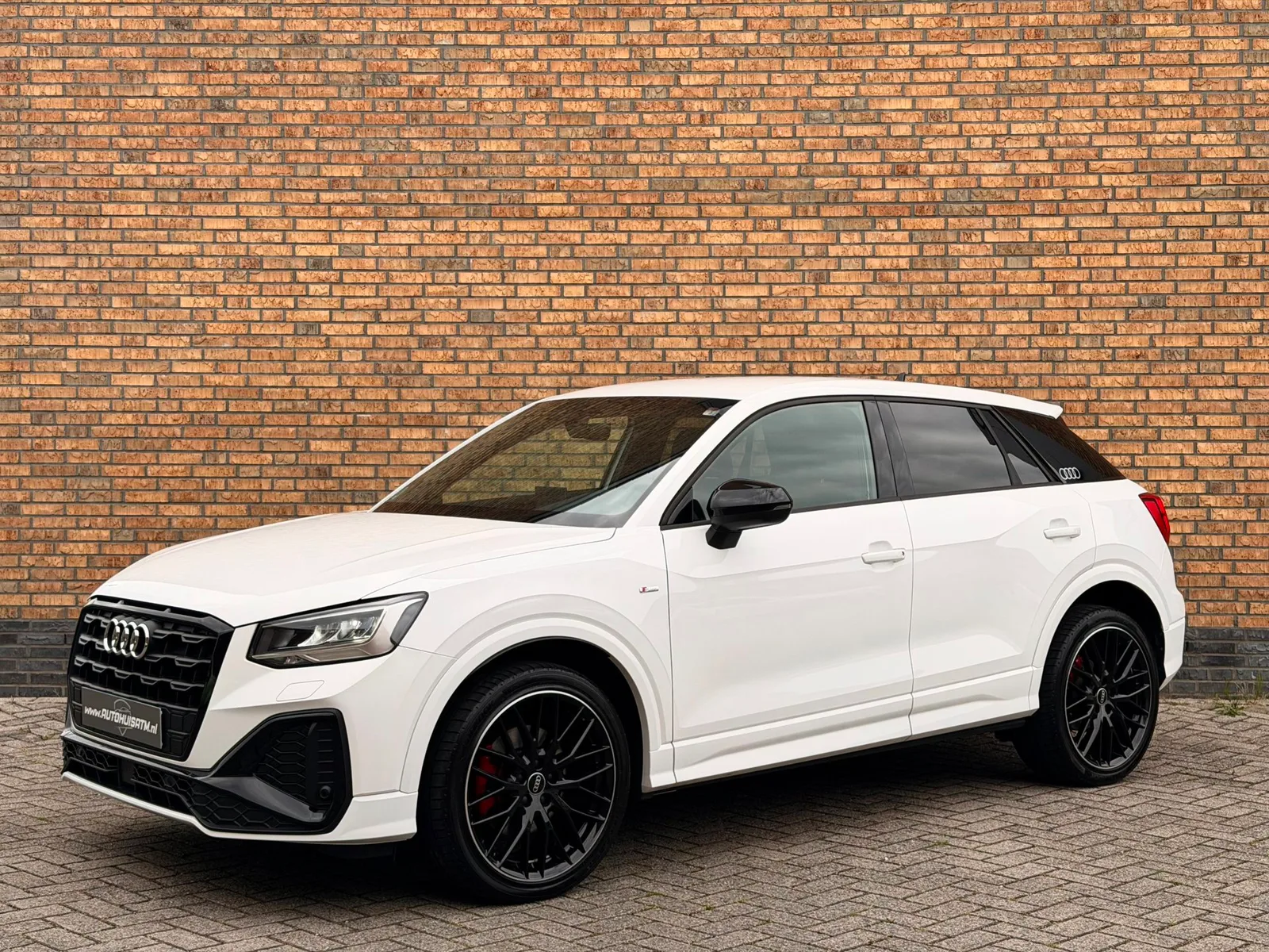 Audi Q2 (2021) — foto 1