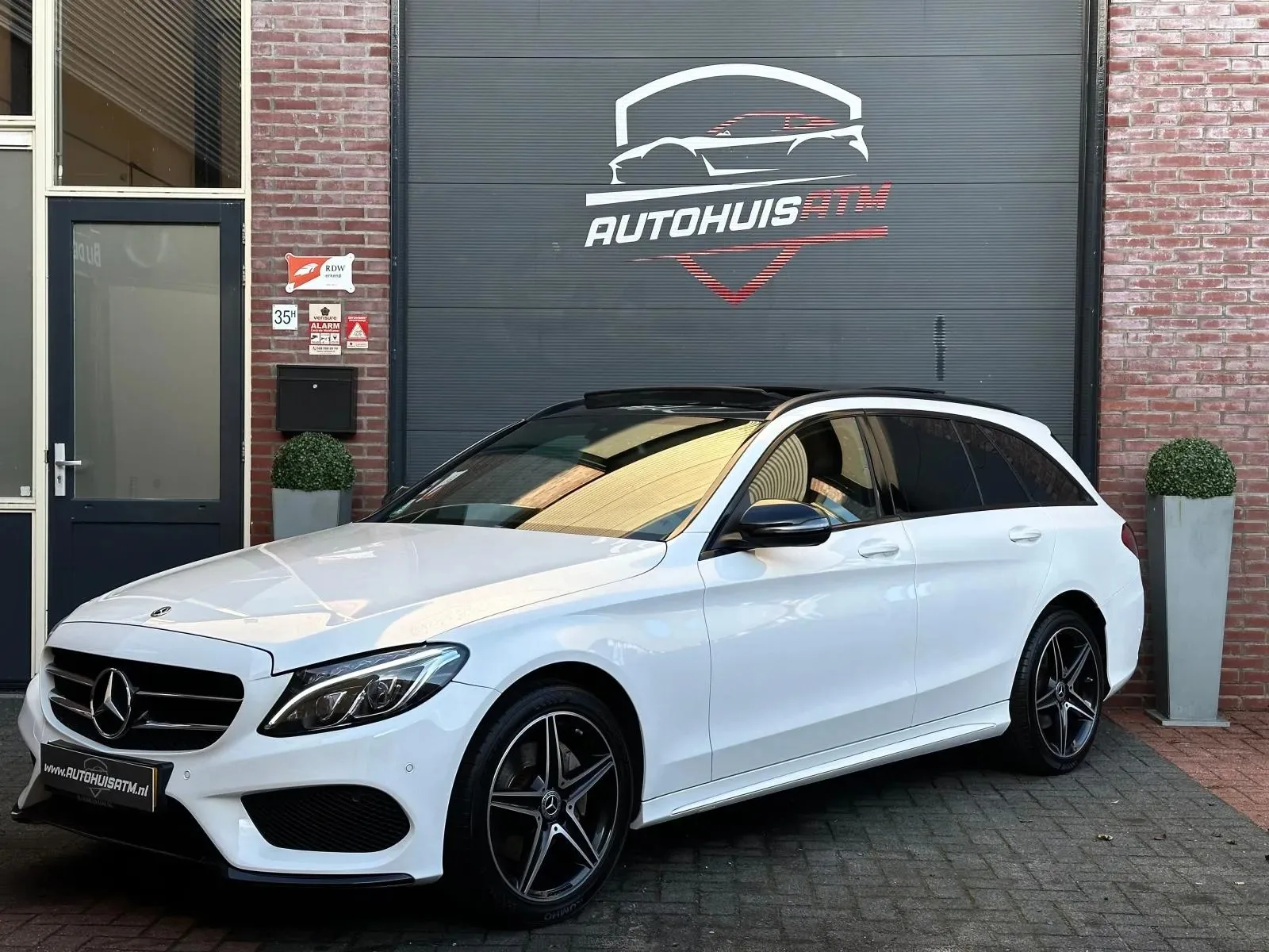 Mercedes-Benz C-Klasse (2017) — foto 1