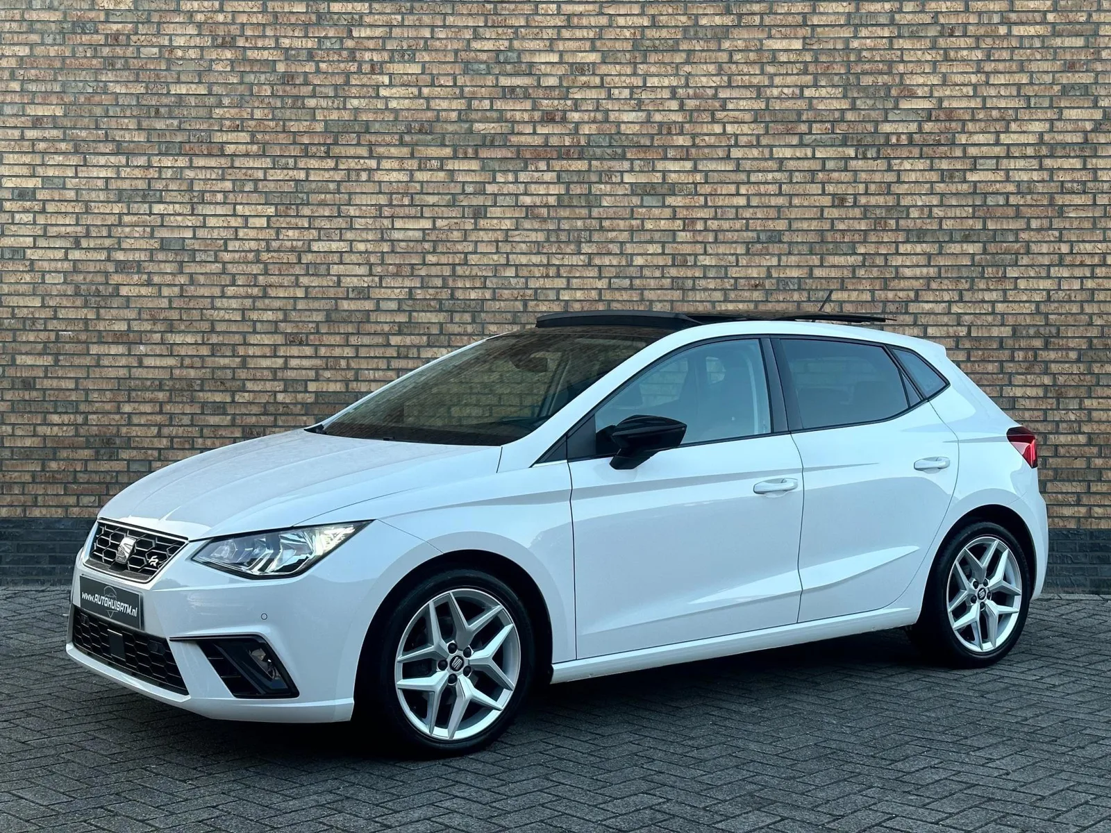 SEAT Ibiza (2017) — foto 1