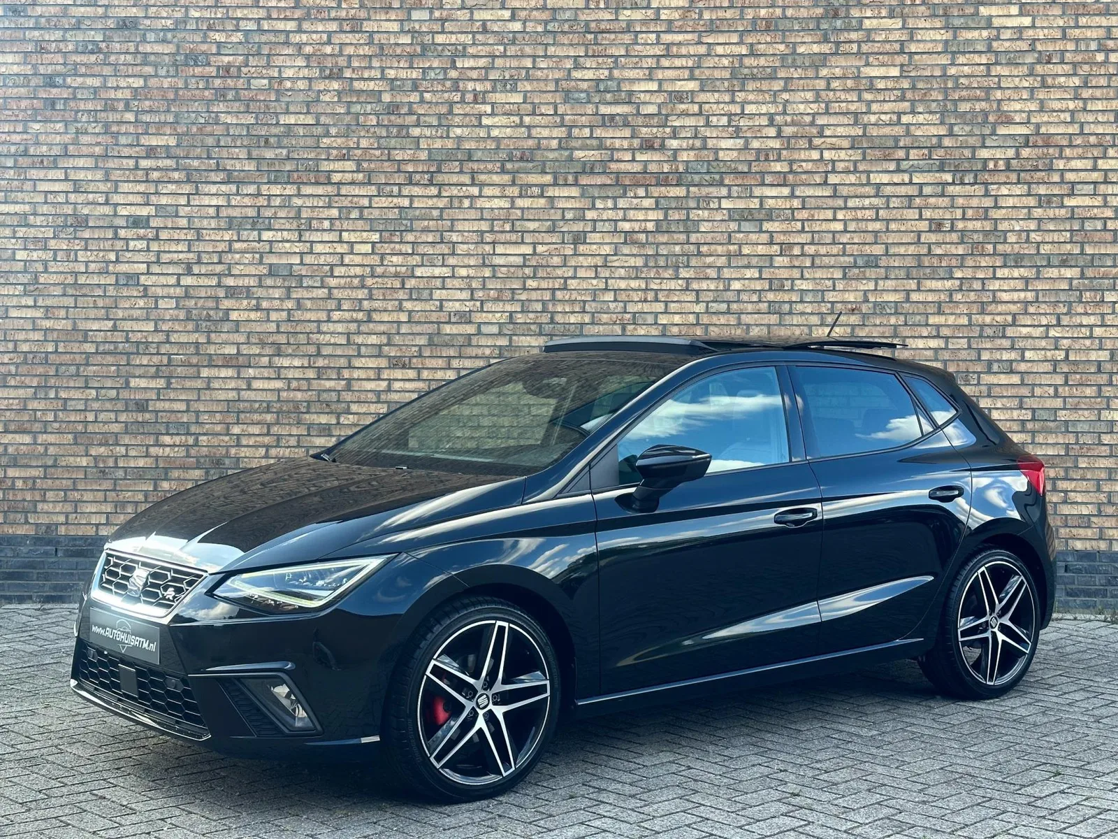 SEAT Ibiza (2019) — foto 1