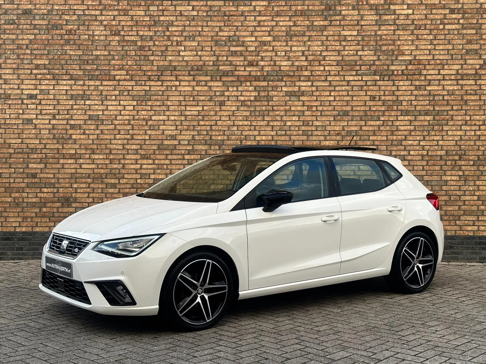SEAT Ibiza (2017) — foto 1