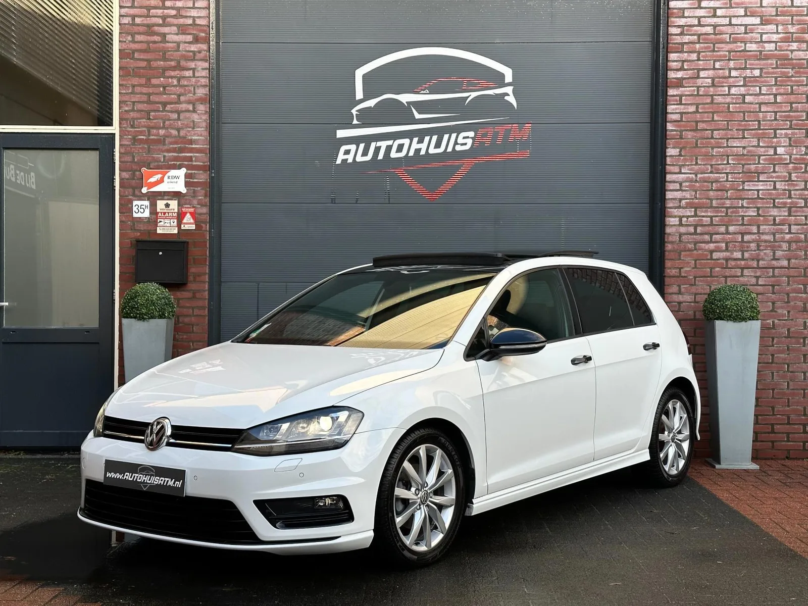 Volkswagen Golf (2015) — foto 1