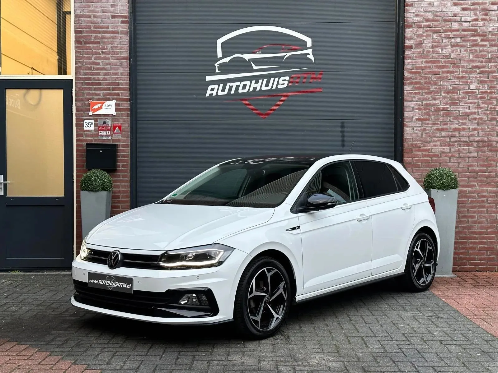 Volkswagen Polo (2021) — foto 1