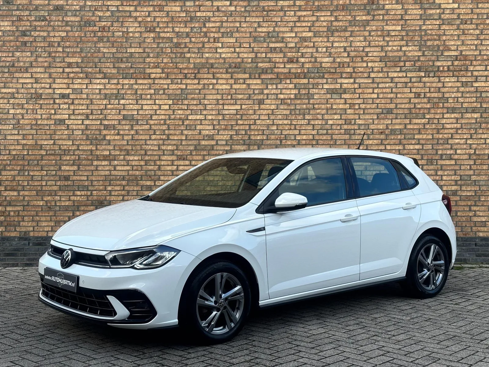 Volkswagen Polo (2022) — foto 1
