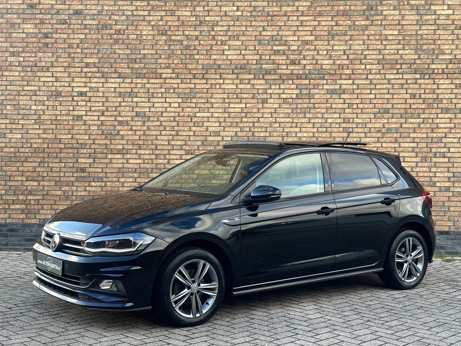 Volkswagen Polo (2018) — foto 1
