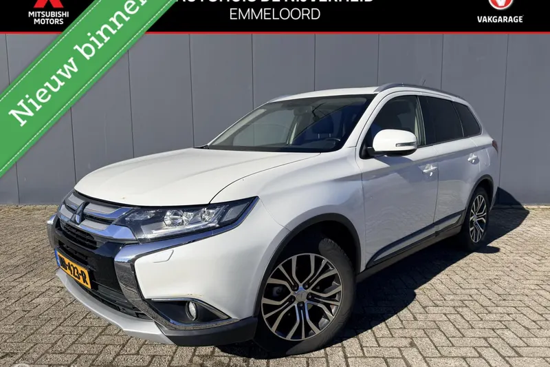 Mitsubishi Outlander (2017)