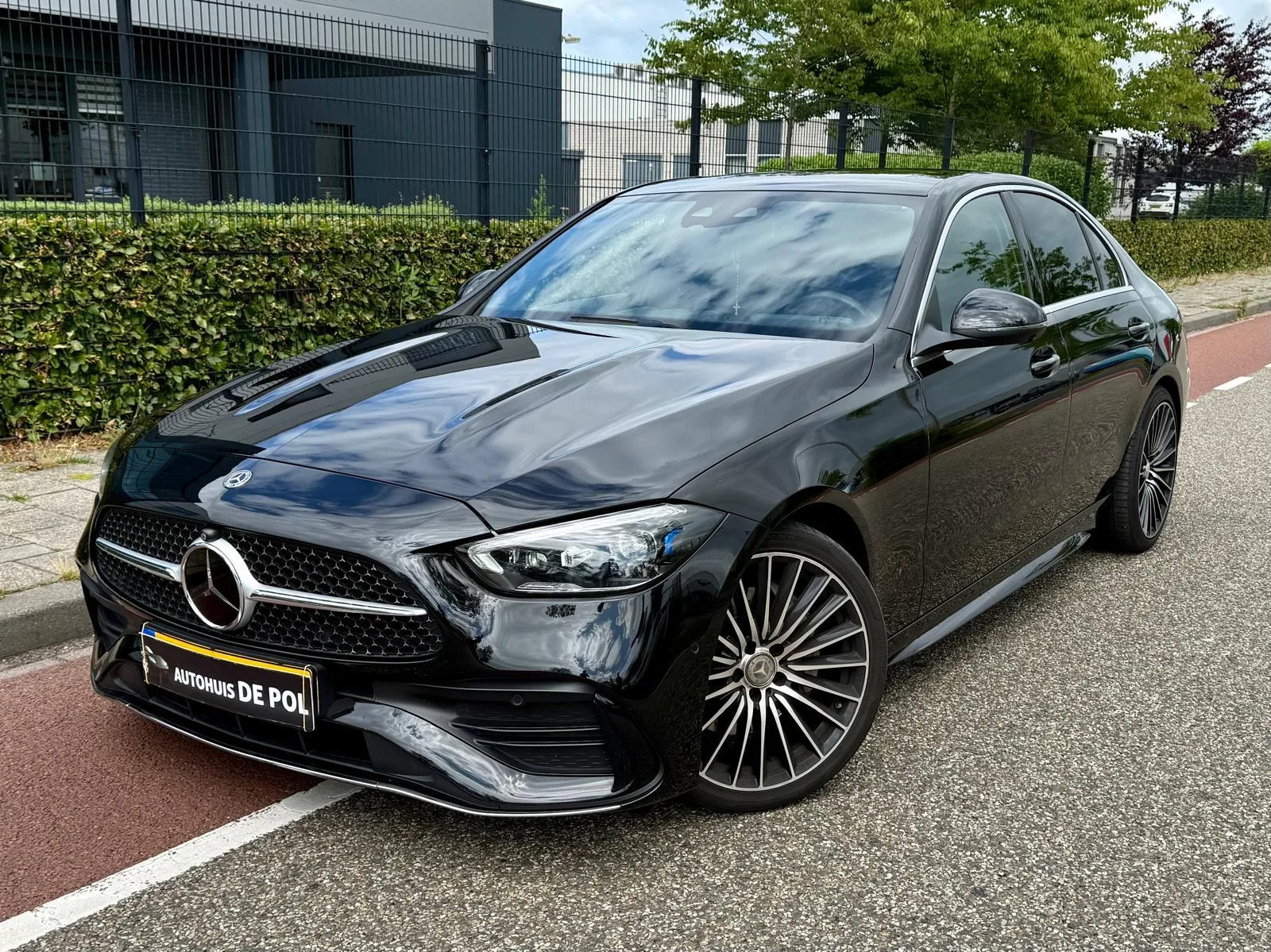 Mercedes-Benz C-Klasse (2021) — foto 1