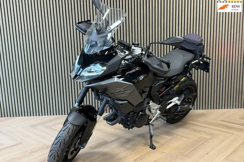 BMW F 900 XR (2023)