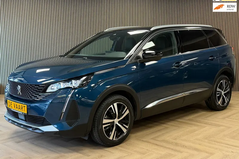Peugeot 5008 (2021)
