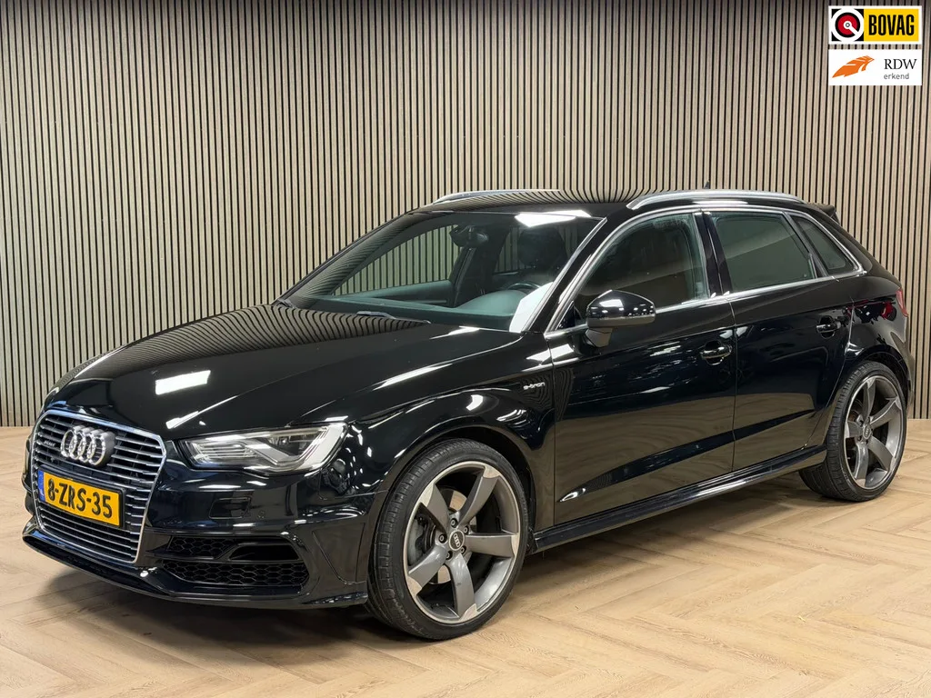 Audi A3 (2015) — foto 1