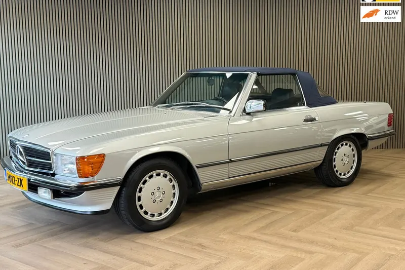 Mercedes-Benz 560sl (1989)