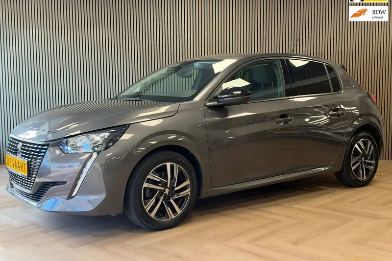 Peugeot 208 (2023)
