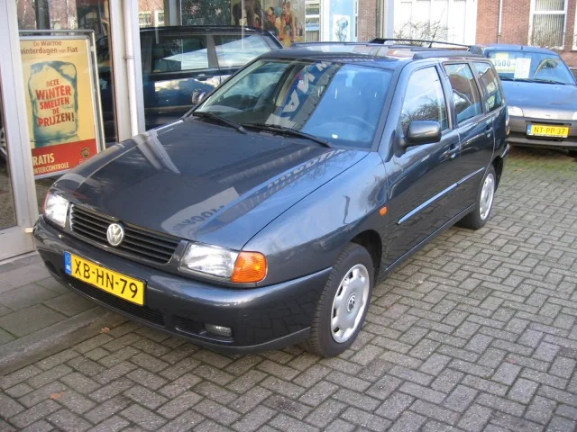 Volkswagen Polo (1998) — foto 1