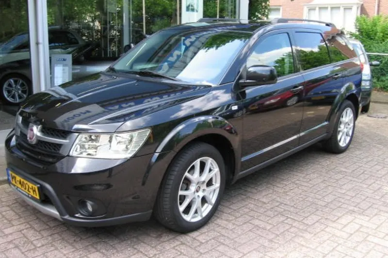 Fiat Freemont (2012)