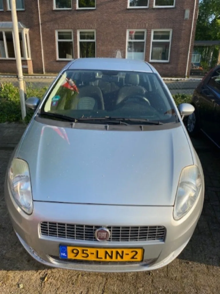 Fiat Punto (2010) — foto 1