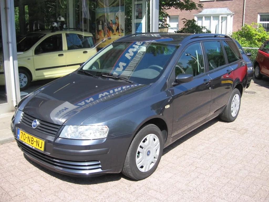 Fiat Stilo (2003) — foto 1