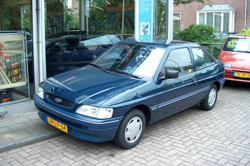 Ford Escort (1995)
