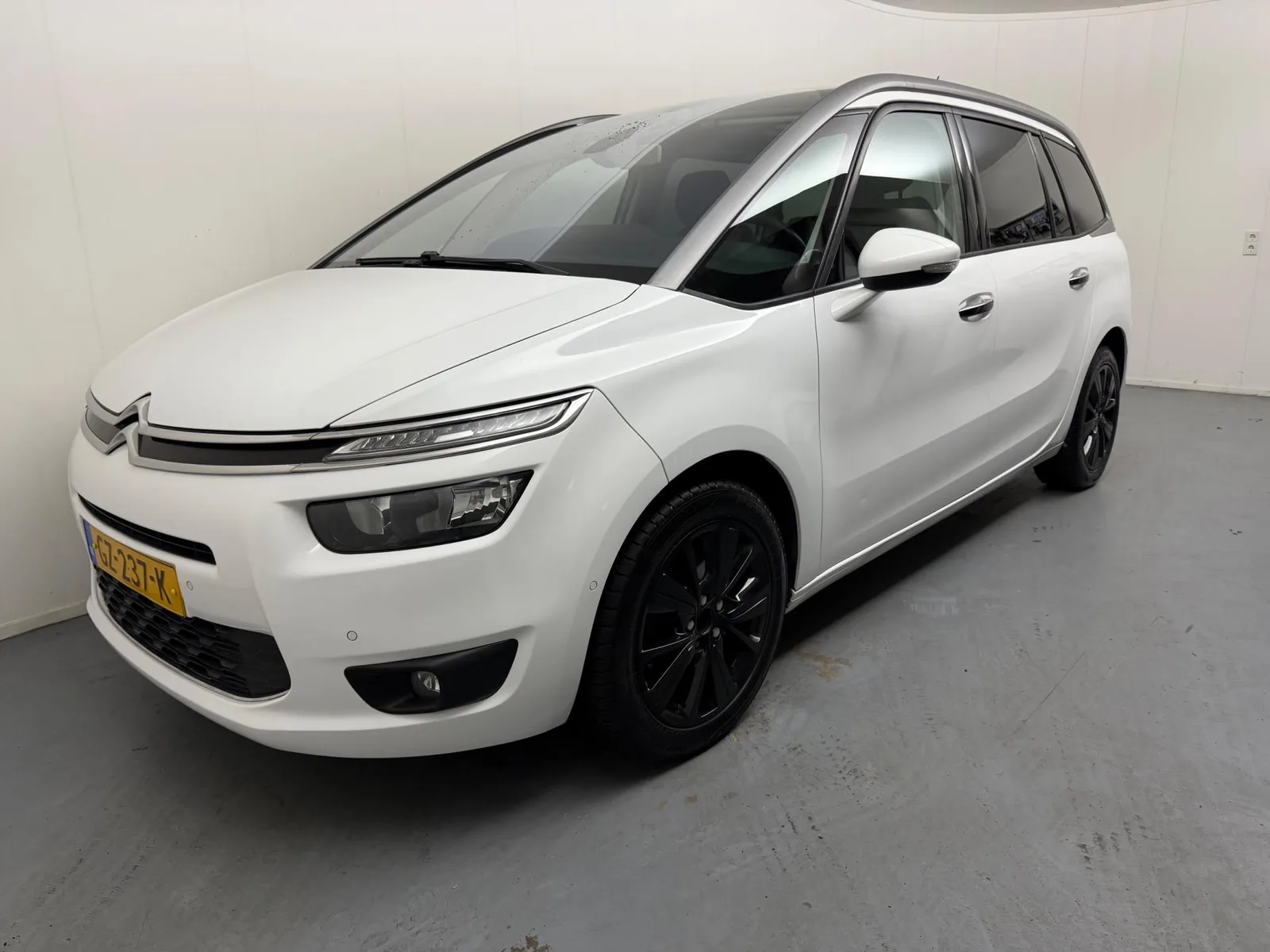 Citroën Grand C4 Picasso (2015) — foto 1