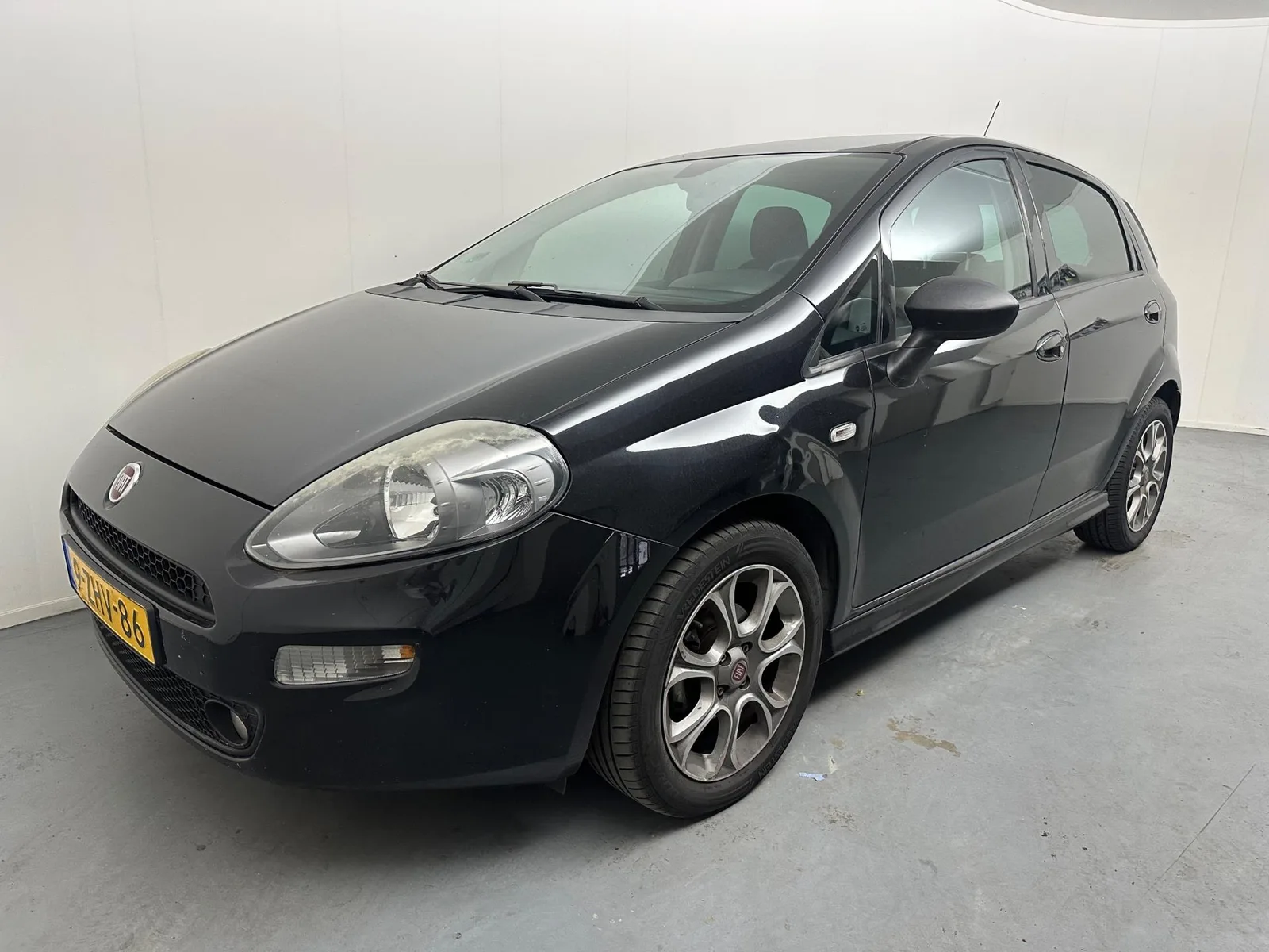 Fiat Punto (2014) — foto 1