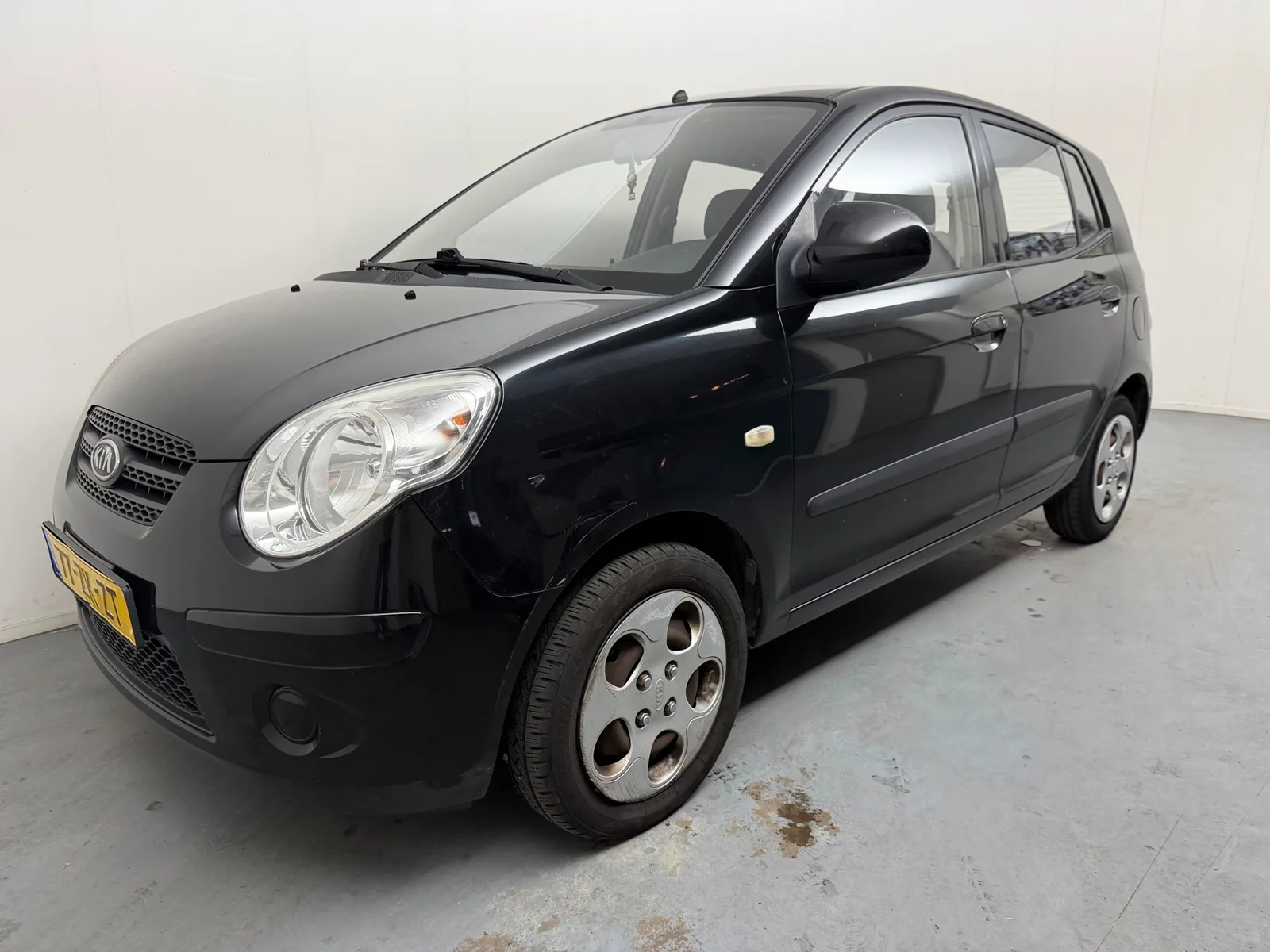 Kia Picanto (2008) — foto 1