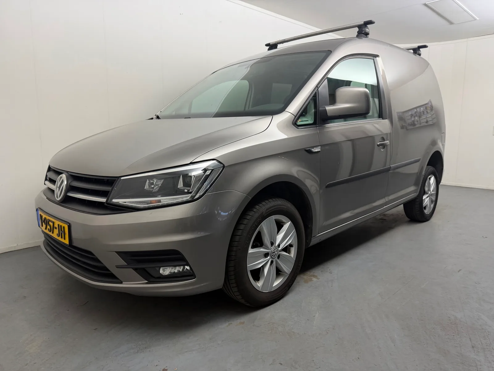 Volkswagen Caddy (2017) — foto 1