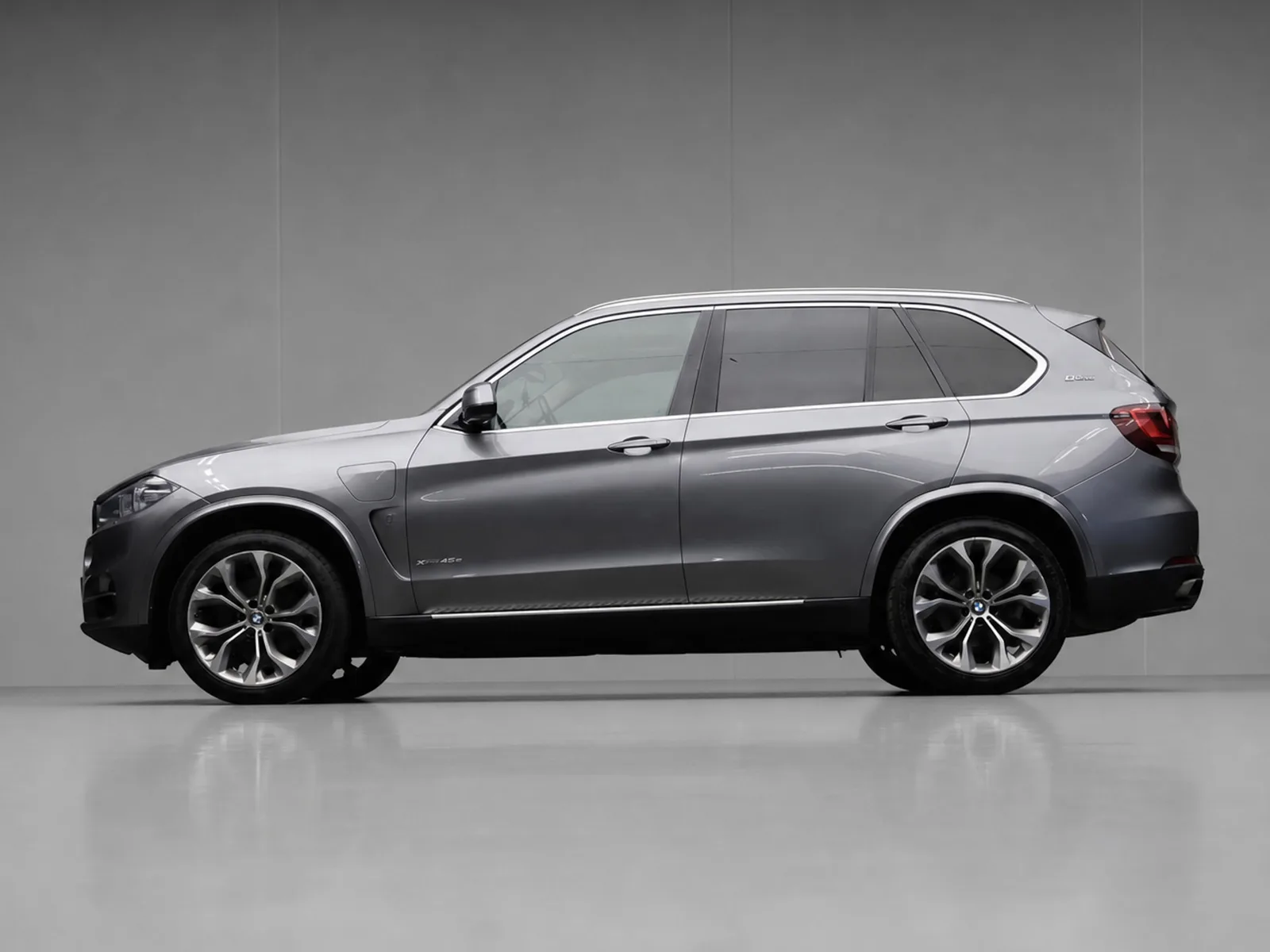 BMW X5 (2018) — foto 1