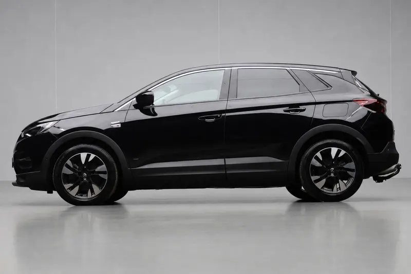 Opel Grandland (2021)