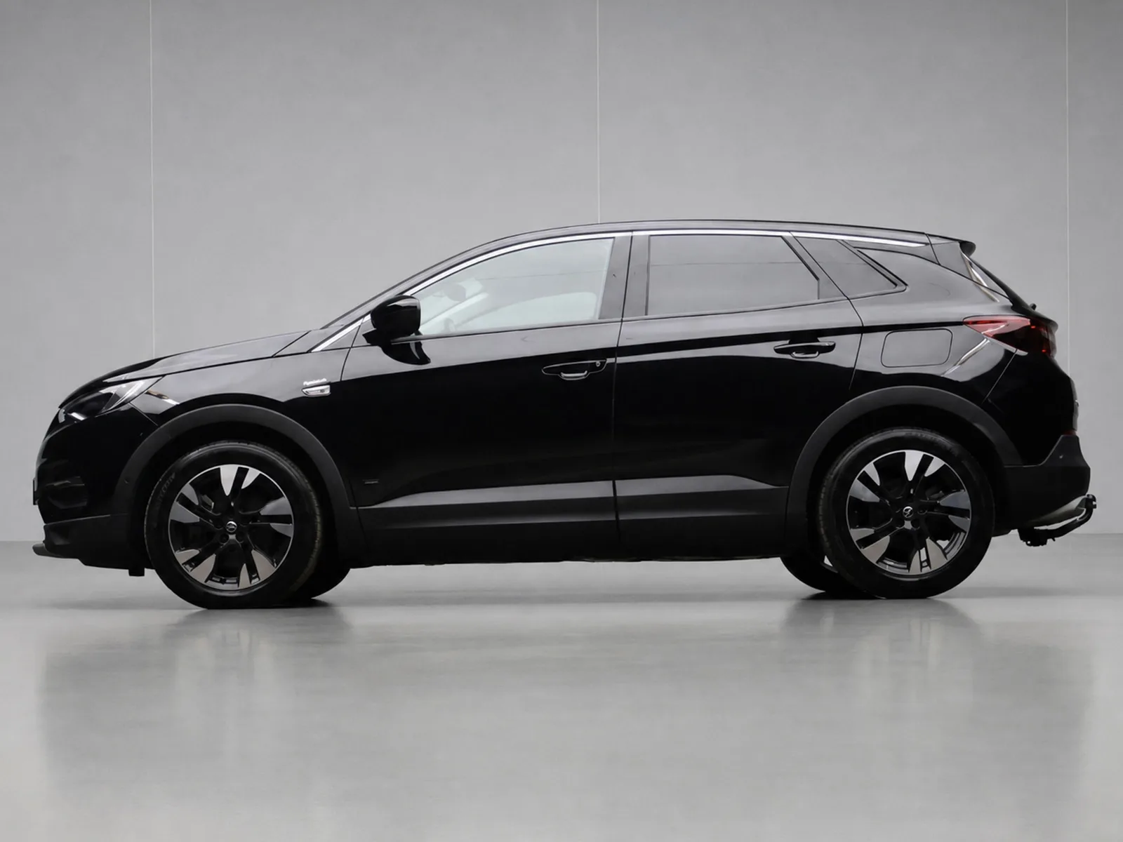 Opel Grandland (2021) — foto 1